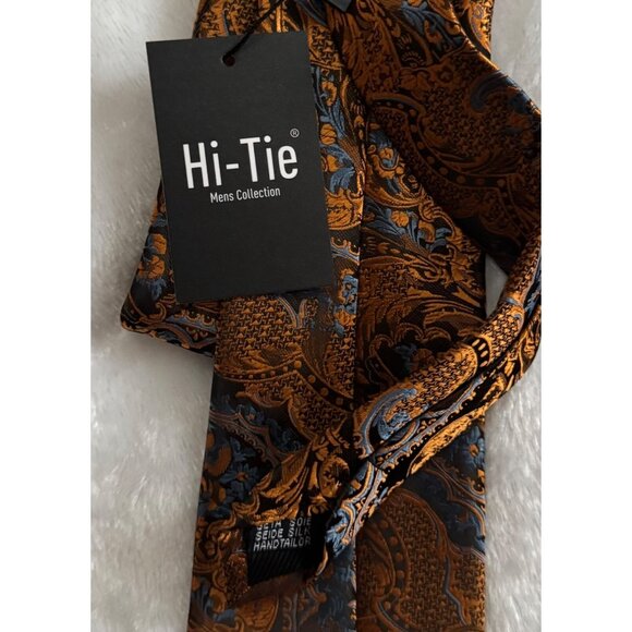 Hi-Tie Men’s Paisley Silk Tie, Hanky, & Cuff Links Set Formal. BV 2 - Picture 2 of 4